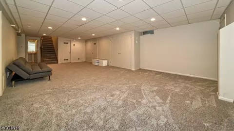 20 Apache Rd, Wayne, NJ 07470 photo 37