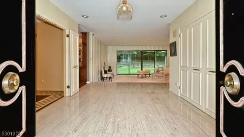 20 Apache Rd, Wayne, NJ 07470 photo 5