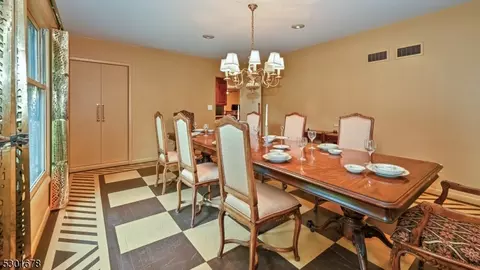 20 Apache Rd, Wayne, NJ 07470 photo 10