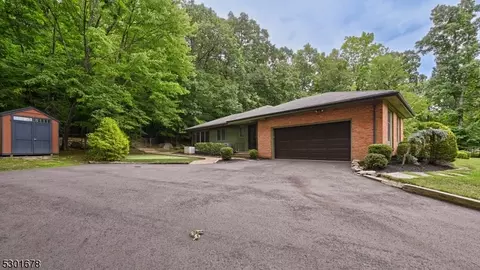 20 Apache Rd, Wayne, NJ 07470 photo 45