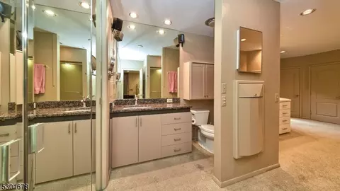 20 Apache Rd, Wayne, NJ 07470 photo 35