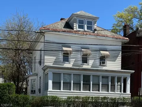1025 Madison Ave, Paterson, NJ 07501