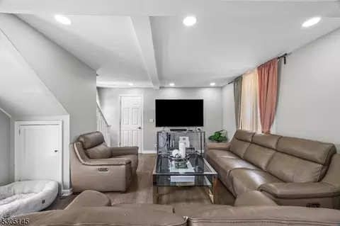 346 Central Ave, Wayne, NJ 07470 photo 4