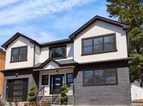 24 Henoch Ave, Clifton, NJ 07013