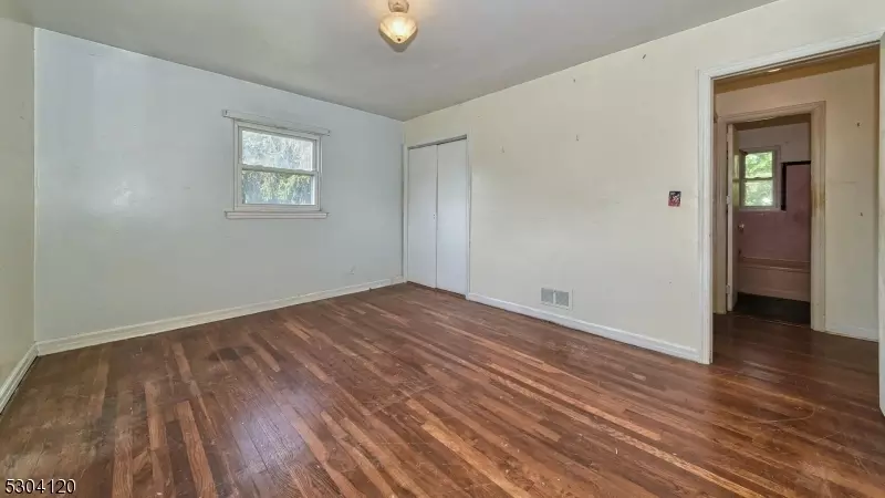  7 White Oak Ln, Wayne, NJ 07470 photo 12