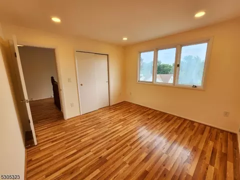2 Sickle St, Dover, NJ 07801 photo 25