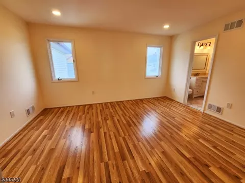 2 Sickle St, Dover, NJ 07801 photo 20
