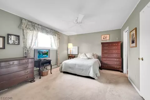 25 Everett Pl, Wayne, NJ 07470 photo 16