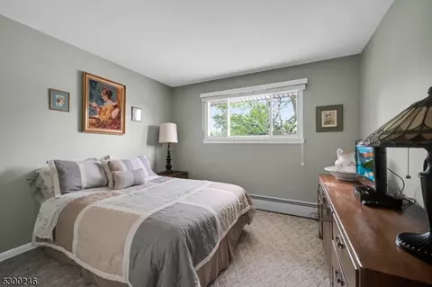 25 Everett Pl, Wayne, NJ 07470 photo 18