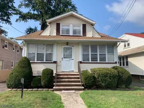 1324 Crescent Ave, Roselle, NJ 07203