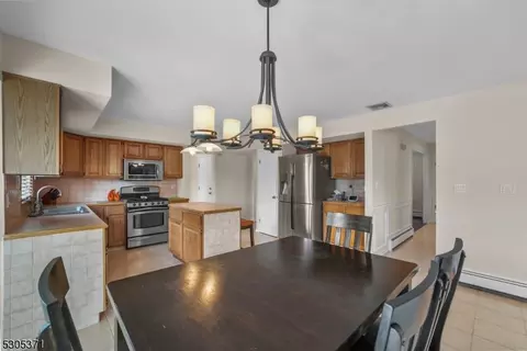 214 Webster Dr, Wayne, NJ 07470 photo 12