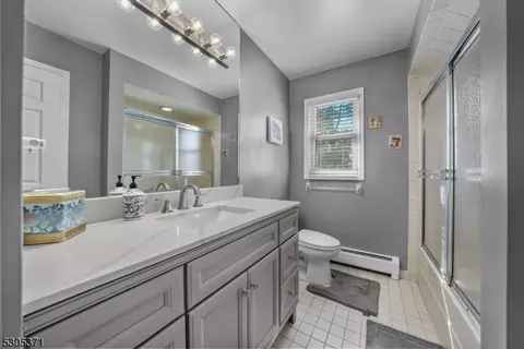 214 Webster Dr, Wayne, NJ 07470 photo 34