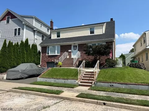 8 Brown St, Nutley, NJ 07110 photo 1
