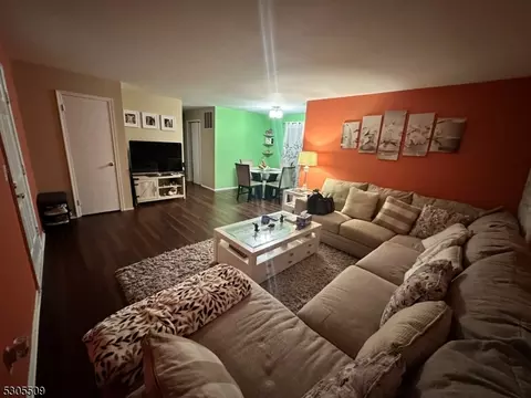 7 Foxhall # A, Middlesex, NJ 08846 photo 2