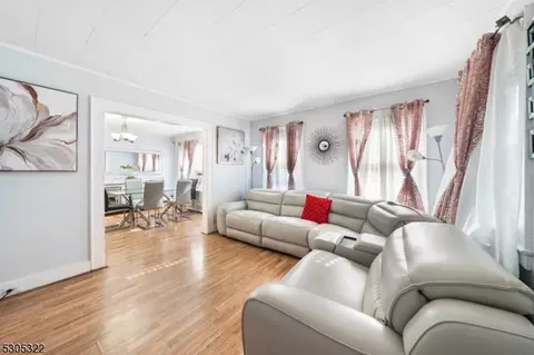 282 Phillips Ter, Union, NJ 07083 photo 6