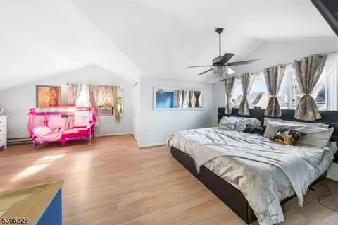 282 Phillips Ter, Union, NJ 07083 photo 14