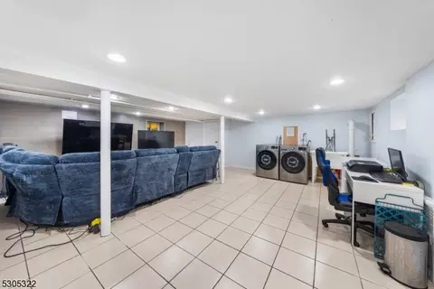 282 Phillips Ter, Union, NJ 07083 photo 22