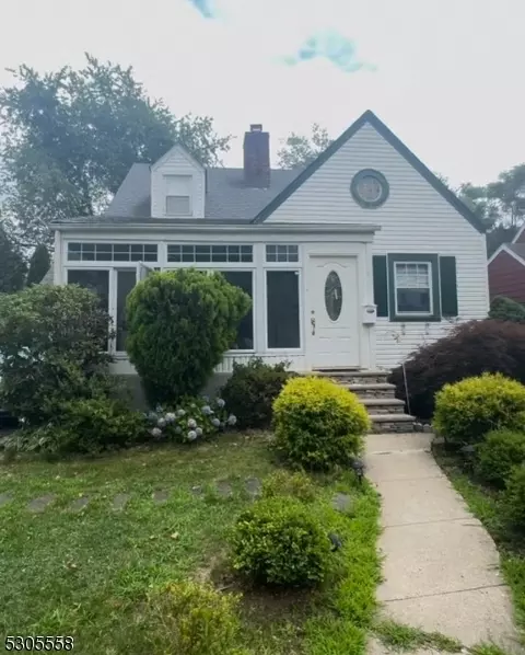 315 Beech St, Teaneck, NJ 07666
