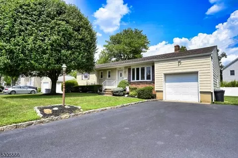 313 Fairlamb Ave, South Plainfield, NJ 07080