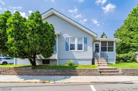 114 Struyk Ave, Prospect Park, NJ 07508
