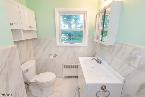 16 Webster St, Nutley, NJ 07110 photo 15
