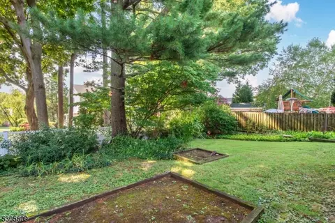 16 Webster St, Nutley, NJ 07110 photo 32