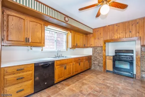 16 Webster St, Nutley, NJ 07110 photo 7
