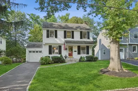 94 Colfax Rd, Springfield, NJ 07081