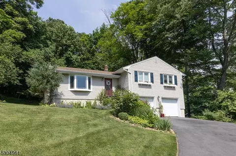 18 Dellwood Ave, Morristown, NJ 07960