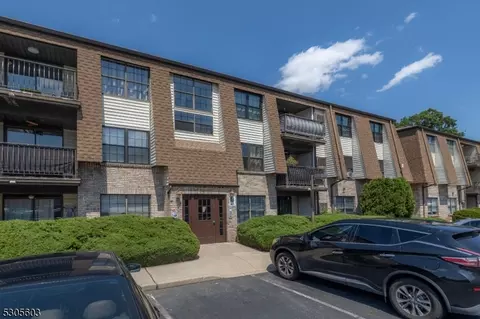 660 N Broad St #B11, Elizabeth, NJ 07208