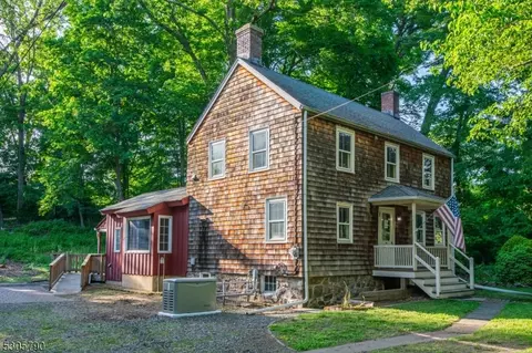 221 Green Village Rd, Green Village, NJ 07935
