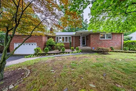 20 Starkin Rd, Milltown, NJ 08850