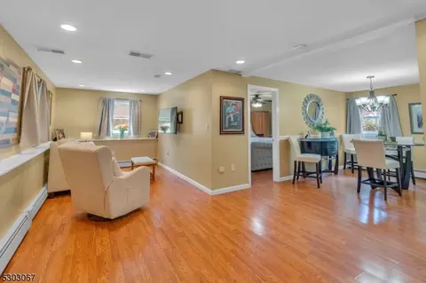34 Boonstra Dr, Wayne, NJ 07470 photo 20