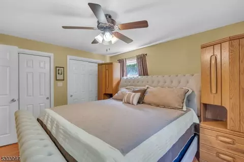 34 Boonstra Dr, Wayne, NJ 07470 photo 22