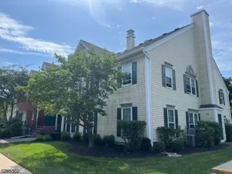 608 Dunn Cir, Bridgewater, NJ 08807
