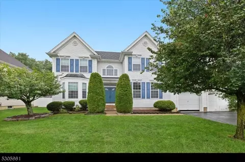 65 Kelly Way, South Brunswick, NJ 08852
