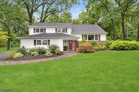 93 Penwood Rd, Bernards, NJ 07920