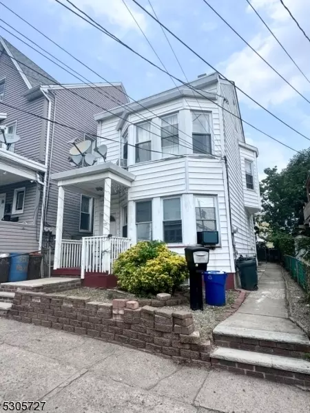 355 Paxton St, Paterson, NJ 07503