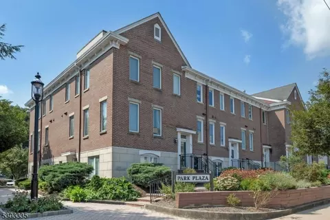70 B E Blackwell St #B, Dover Town, NJ 07801 photo 2