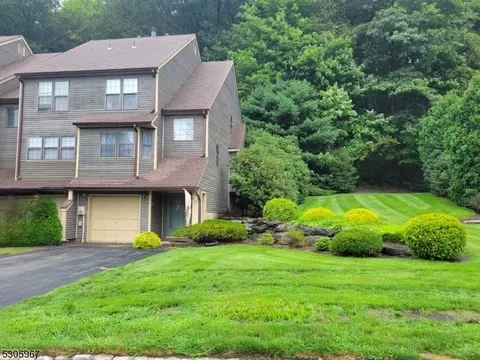 29 Concord Rd # H, West Milford, NJ 07480