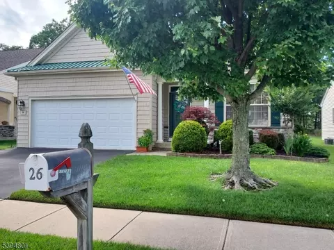 26 S Point Blvd, Barnegat Twp, NJ 08005