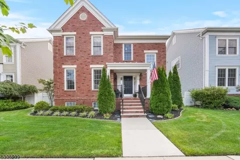 210 Garden Pl, Robbinsville Twp, NJ 08691