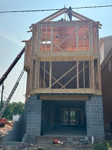 292 S 19th St Unit 2  