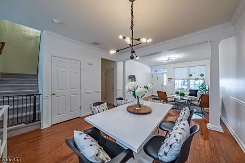 183 Levinberg Ln, Wayne, NJ 07470 photo 5