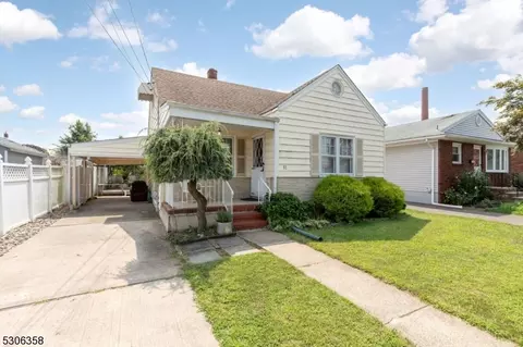 12 Madison St, Somerville, NJ 08876