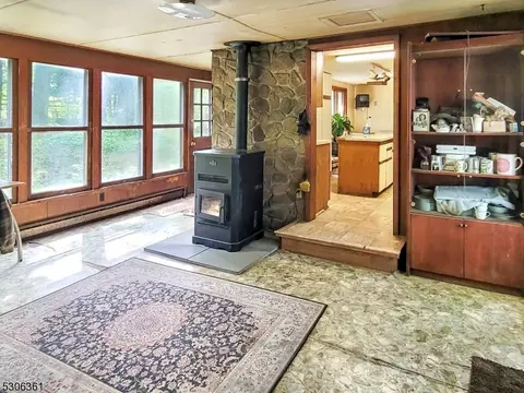 526 Charlestown Rd, Hampton, NJ 08827 photo 2