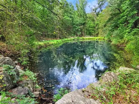 526 Charlestown Rd, Hampton, NJ 08827 photo 22