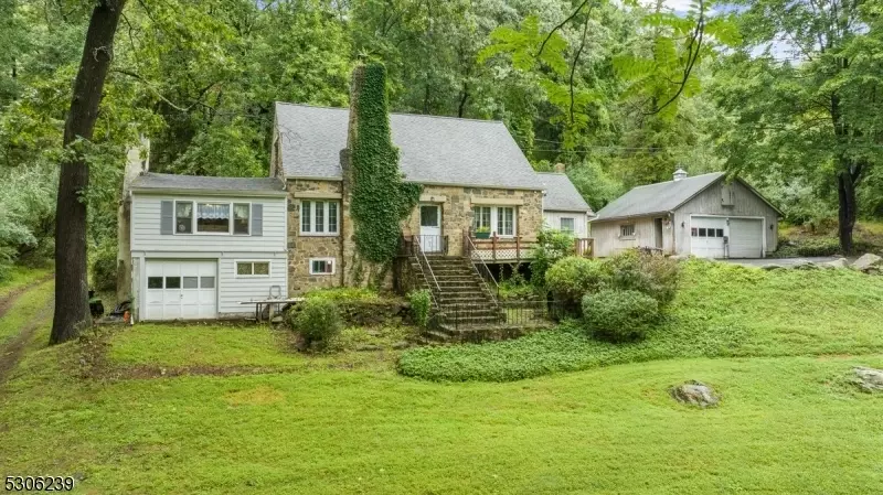  178 Buffalo Hollow Rd, Glen Gardner, NJ 08826 photo 1