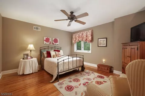 96 Aspen Dr, Basking Ridge, NJ 07920 photo 17
