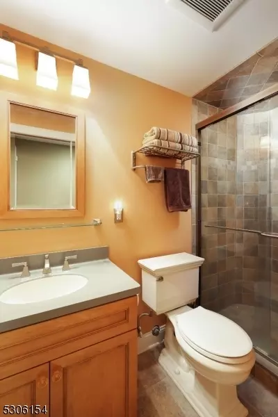 96 Aspen Dr, Basking Ridge, NJ 07920 photo 24